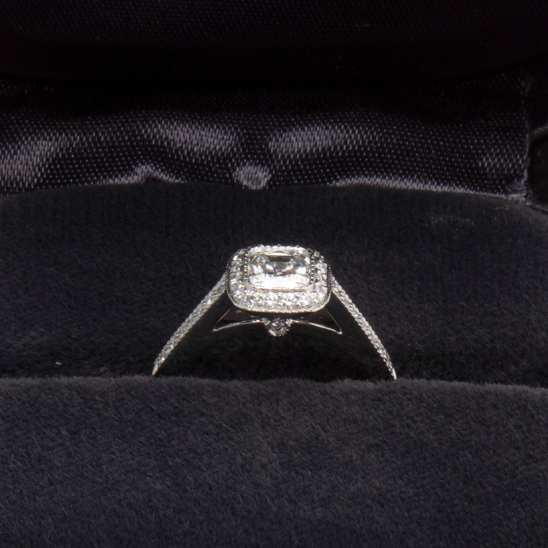 TIFFANY & CO. Diamond Engagement Ring