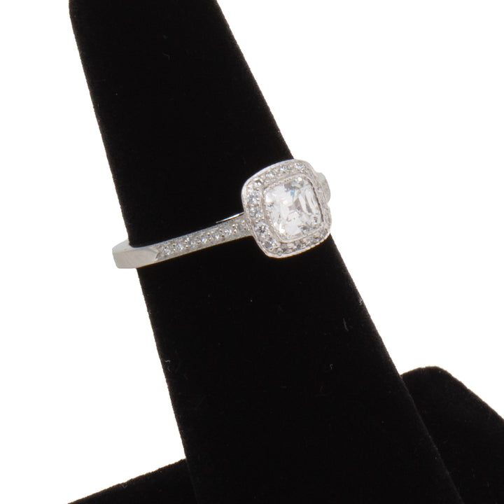 TIFFANY & CO. Diamond Engagement Ring