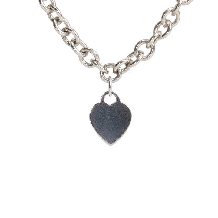 TIFFANY & CO. Heart Tag Necklace