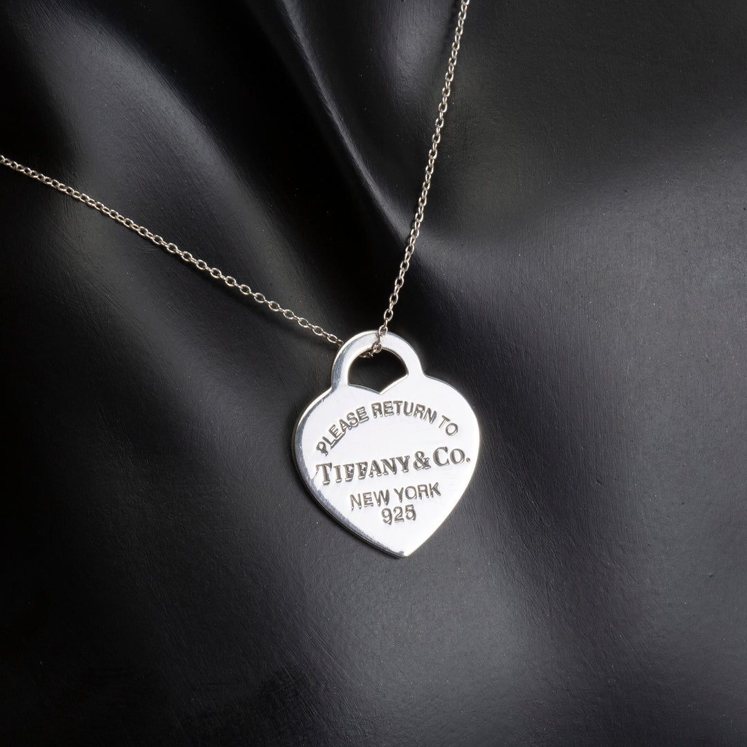 TIFFANY & CO. Return To Tiffany Heart Necklace