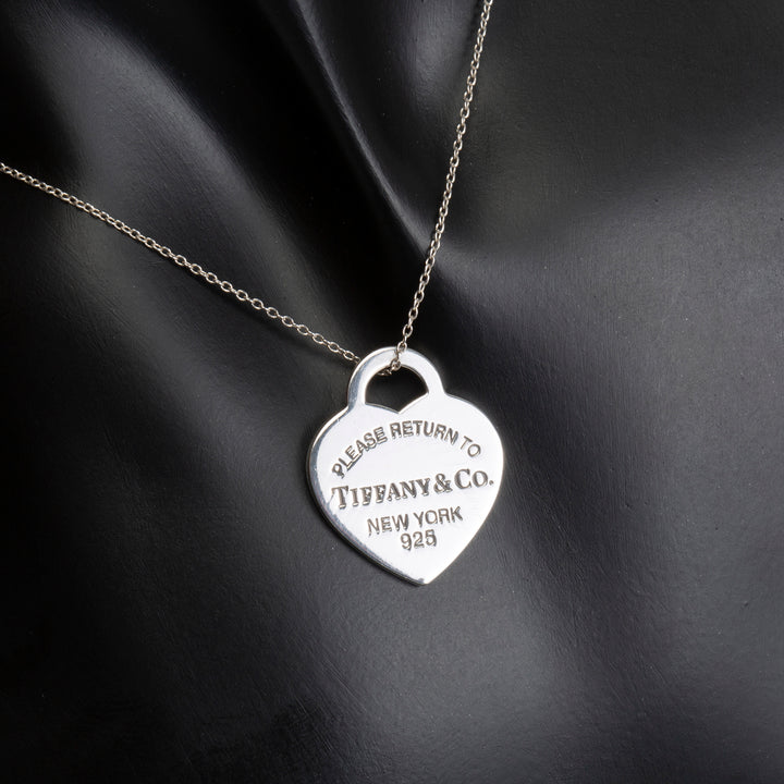 TIFFANY & CO. Return To Tiffany Heart Necklace