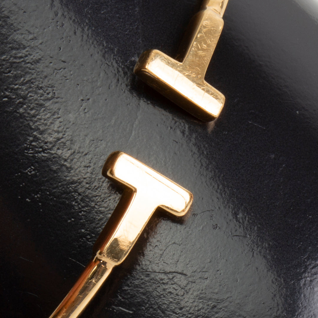 TIFFANY & CO. T Wire Bracelet