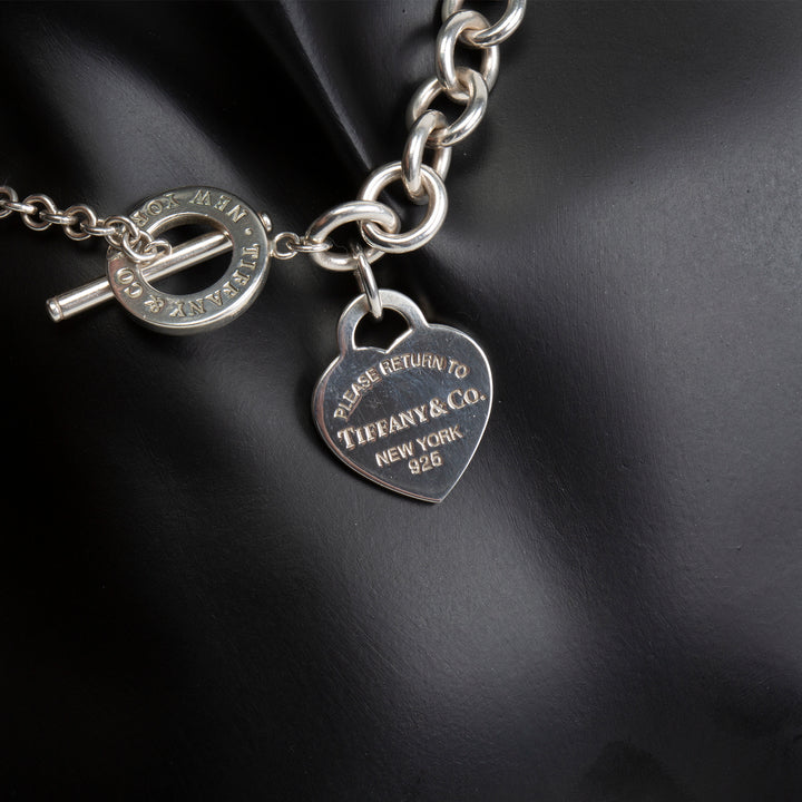 TIFFANY & CO. Heart Toggle Necklace