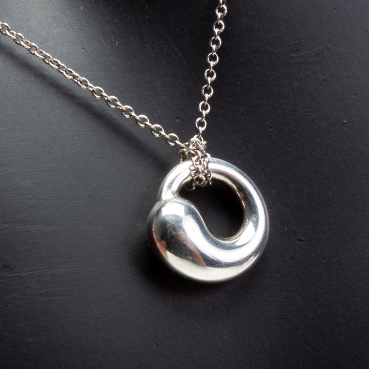 Tiffany & Co. Eternal Circle Pendellant Halskette - Final Sale