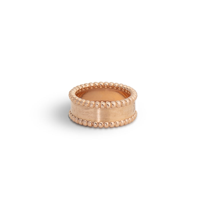 VAN CLEEF & ARPELS Perlée Signature Ring