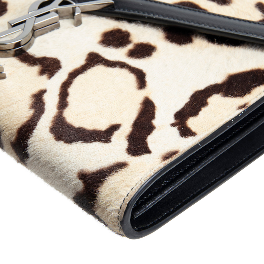 SAINT LAURENT Cassandra Medium Wallet on Chain / Crossbody