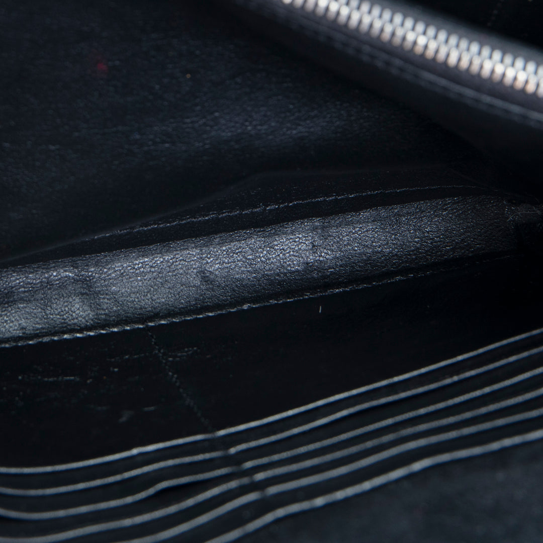 SAINT LAURENT Cassandra Medium Wallet on Chain / Crossbody