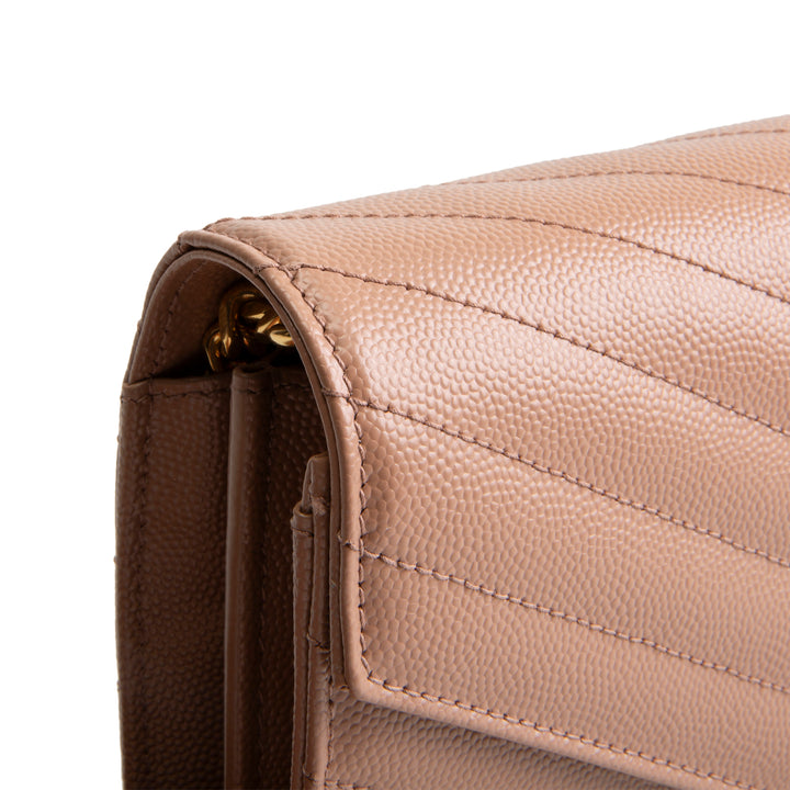 SAINT LAURENT Cassandre Envelope Wallet On Chain - Nude Peach