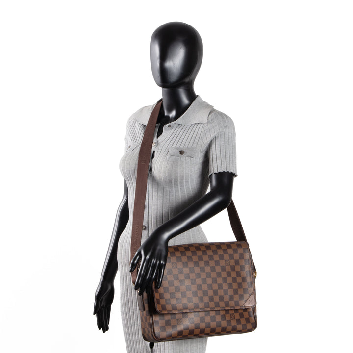 LOUIS VUITTON Damier Ebene Shelton Messenger Bag