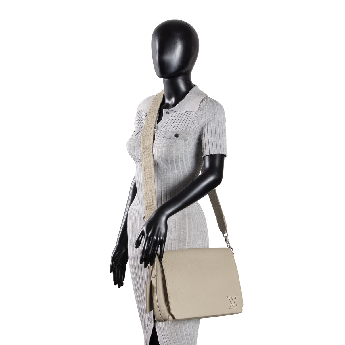 LOUIS VUITTON Aerogram Takeoff Messenger Bag - Sage