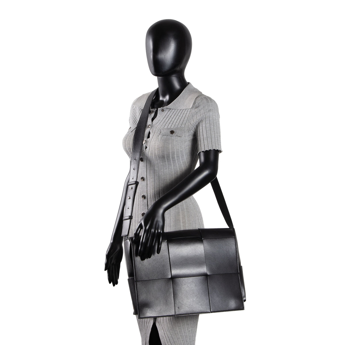BOTTEGA VENETA Giant Intrecciato Messenger