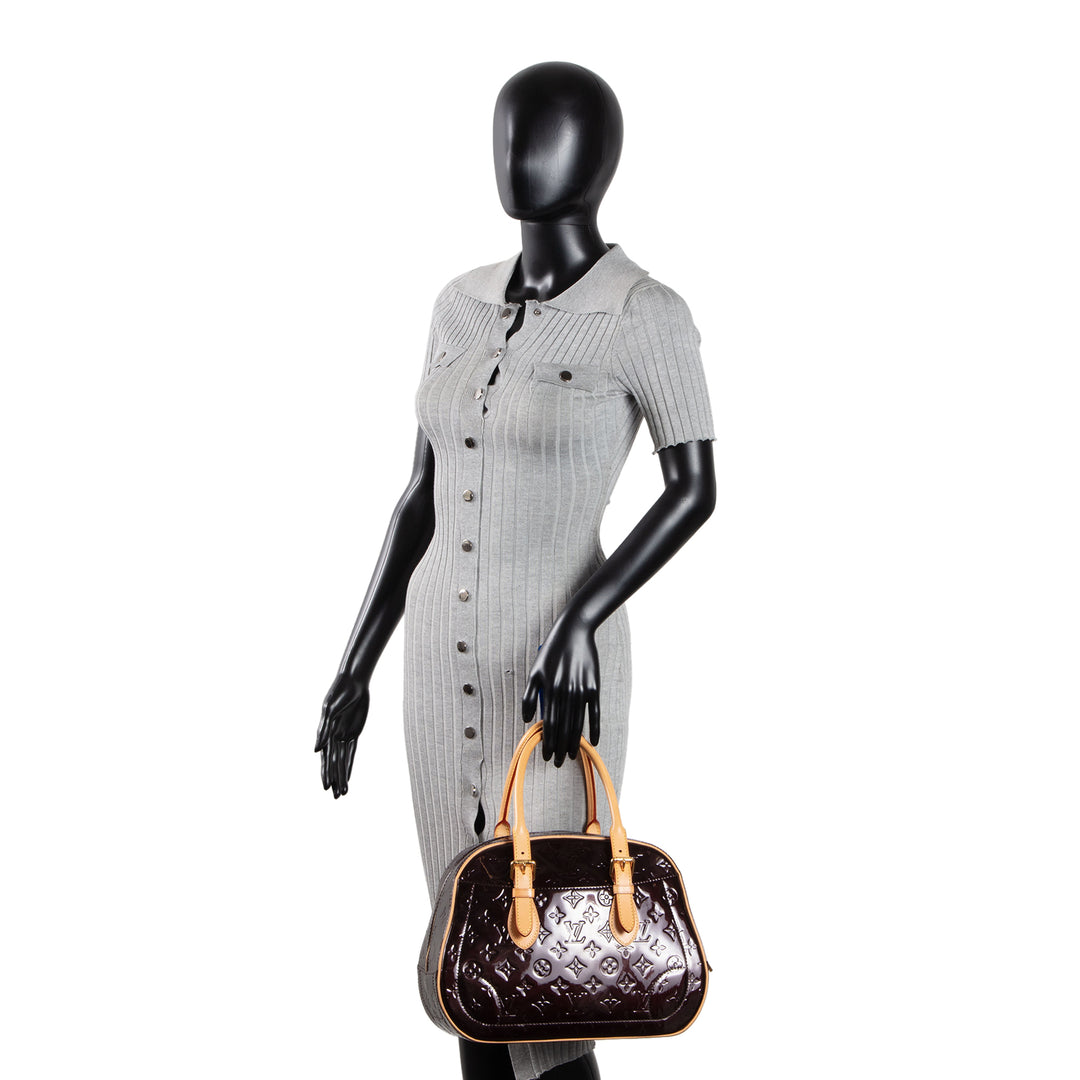 LOUIS VUITTON Monogram Summit Drive - Vernis