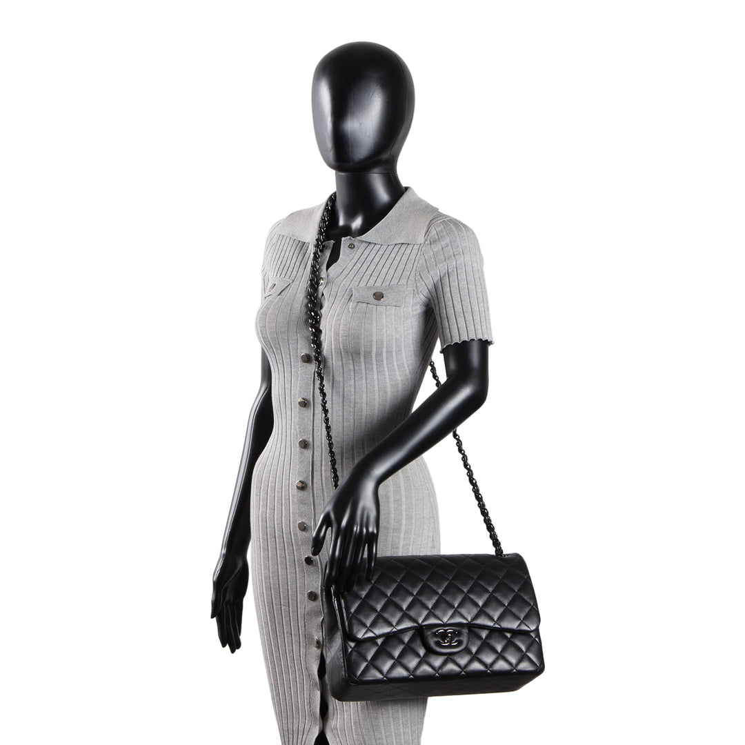 CHANEL Jumbo Double Flap So Black