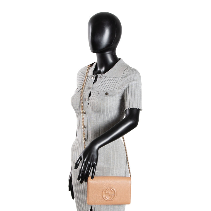 GUCCI Interlocking G Soho Chain Bag - Nude