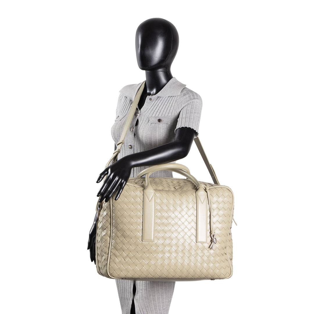 BOTTEGA VENETA Intrecciato Weekender - Sage Green