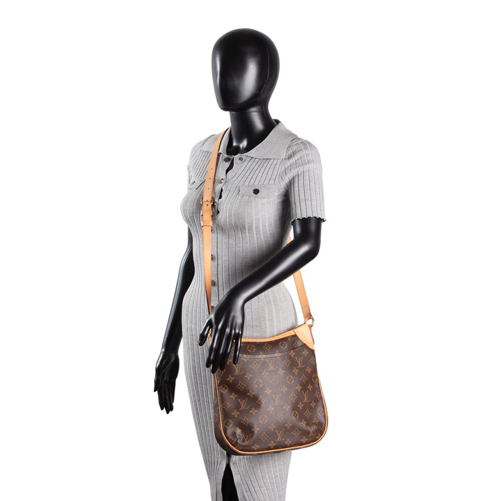 LOUIS VUITTON Monogram Odeon Messenger