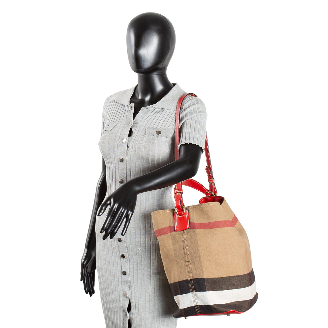 BURBERRY Ashby Mega Check Medium