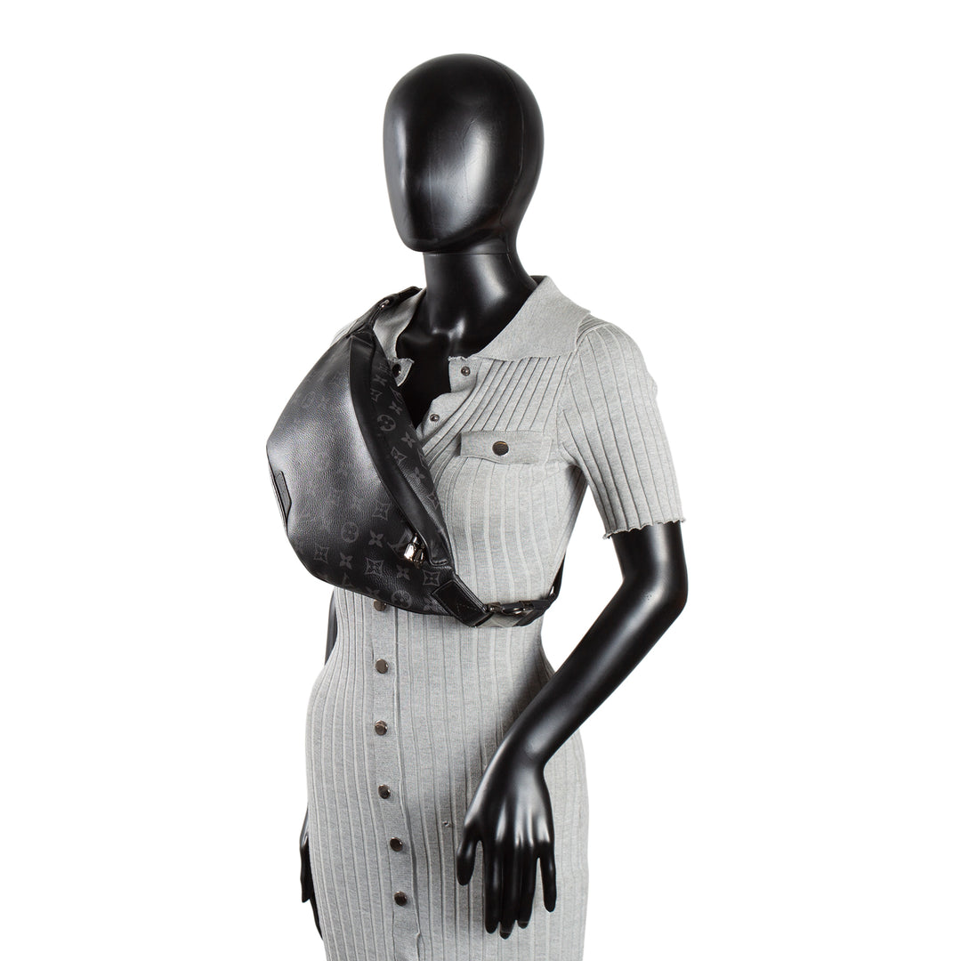 LOUIS VUITTON Discovery Bumbag Monogram Eclipse