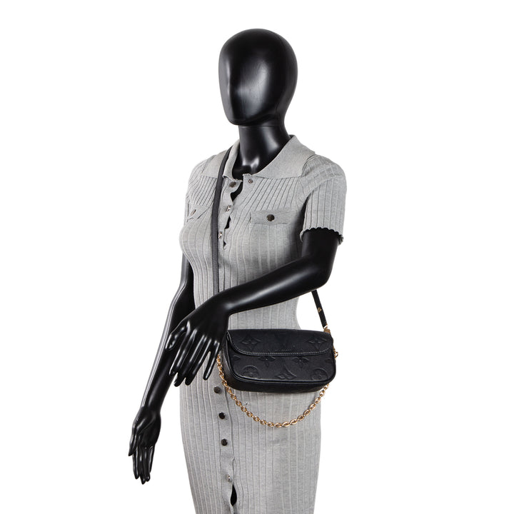 LOUIS VUITTON Monogram Empreinte Ivy Wallet on Chain - Black