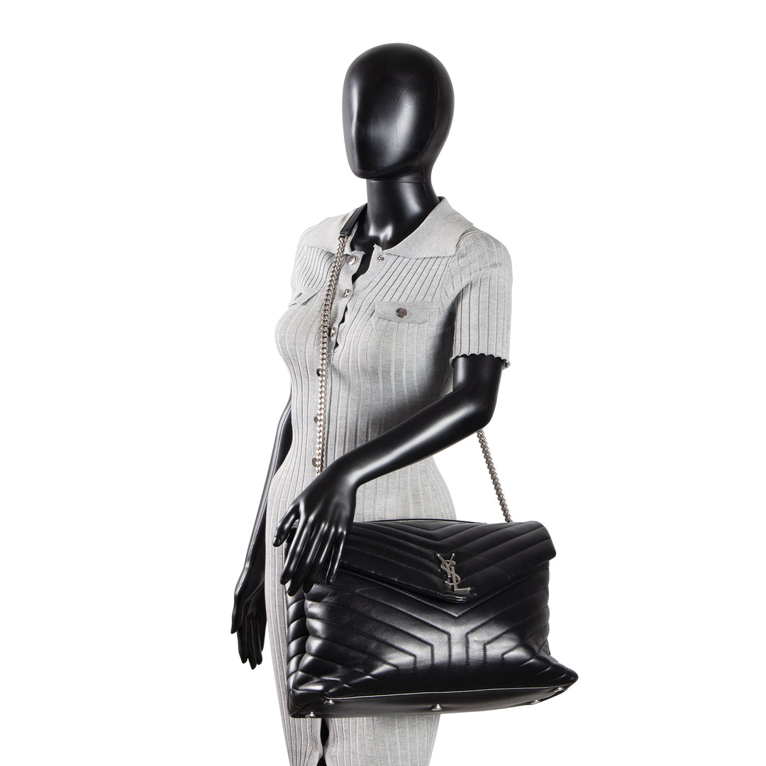 SAINT LAURENT Large Loulou Shoulder Bag - Black