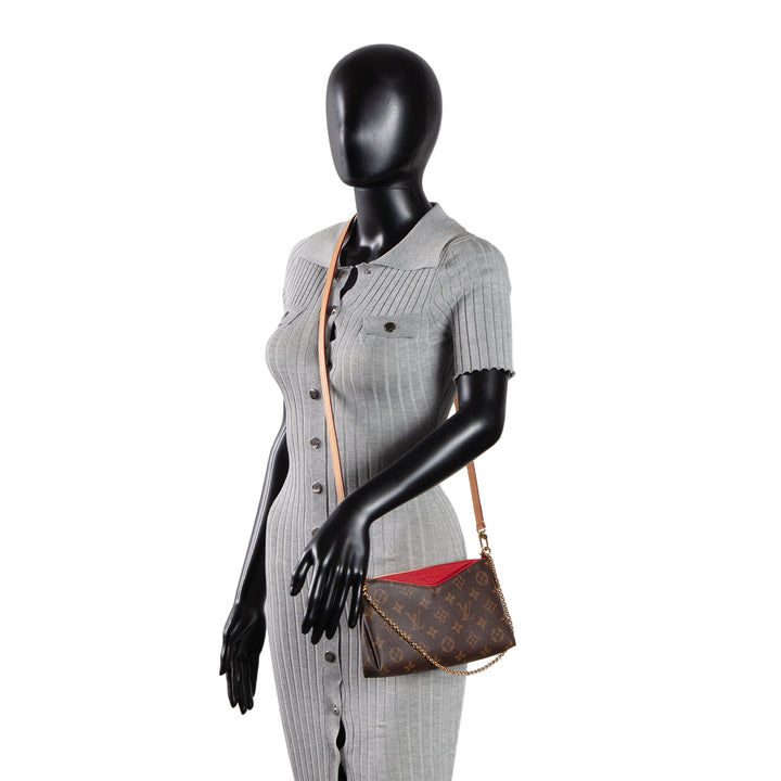 LOUIS VUITTON Monogram Pallas Clutch