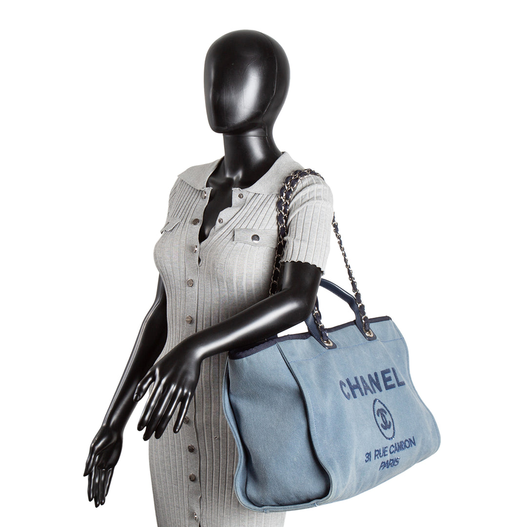 CHANEL Large Denim Deauville - Blue
