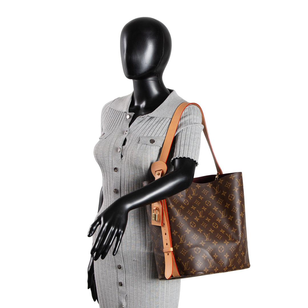 LOUIS VUITTON All In GM