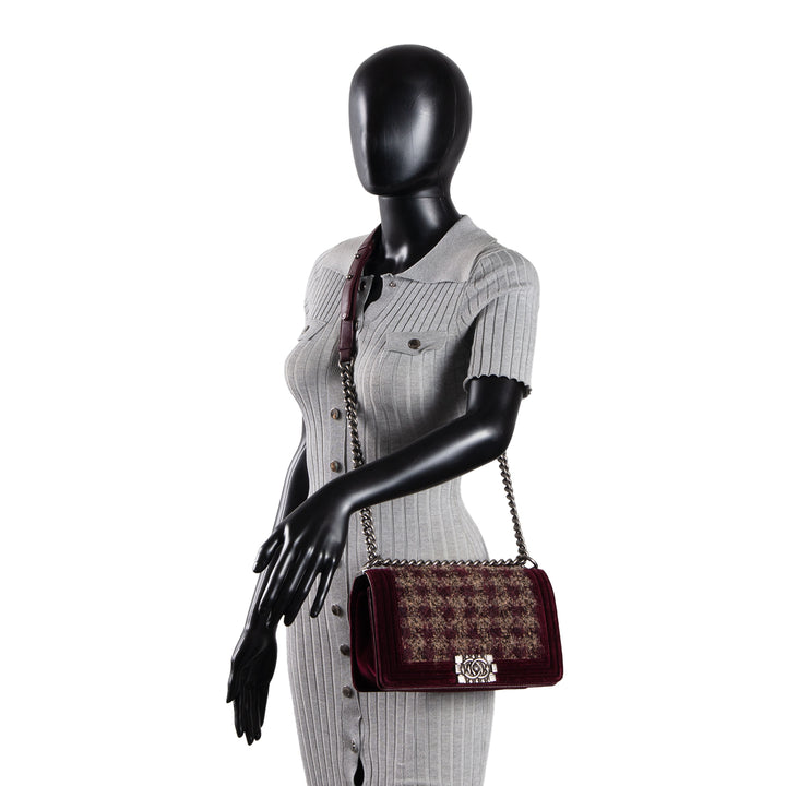 CHANEL Old Medium Velvet and Tweed Boy Flap