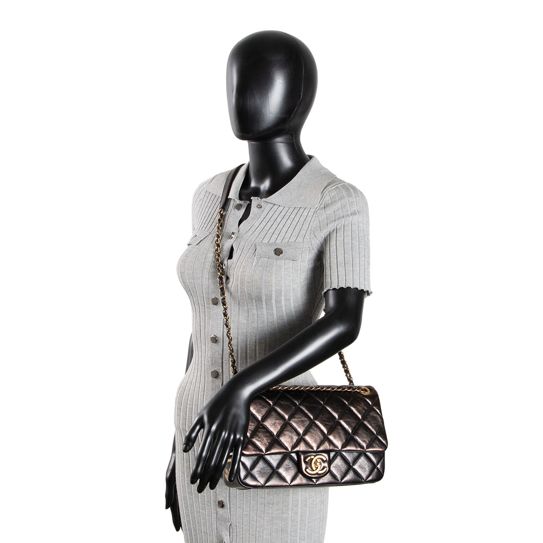 CHANEL "Tale Of Salzburg" Flap Bag - Black