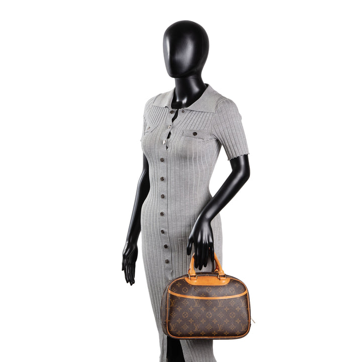 LOUIS VUITTON Vintage Monogram Deauville PM