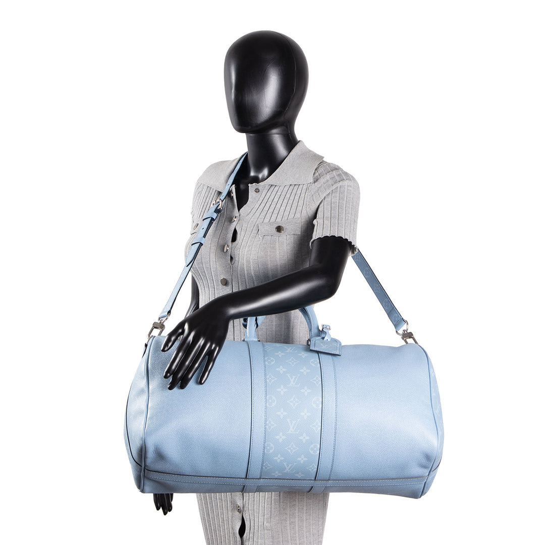LOUIS VUITTON Taigarama Keepall Bandouliere 50 - Blue Lagoon