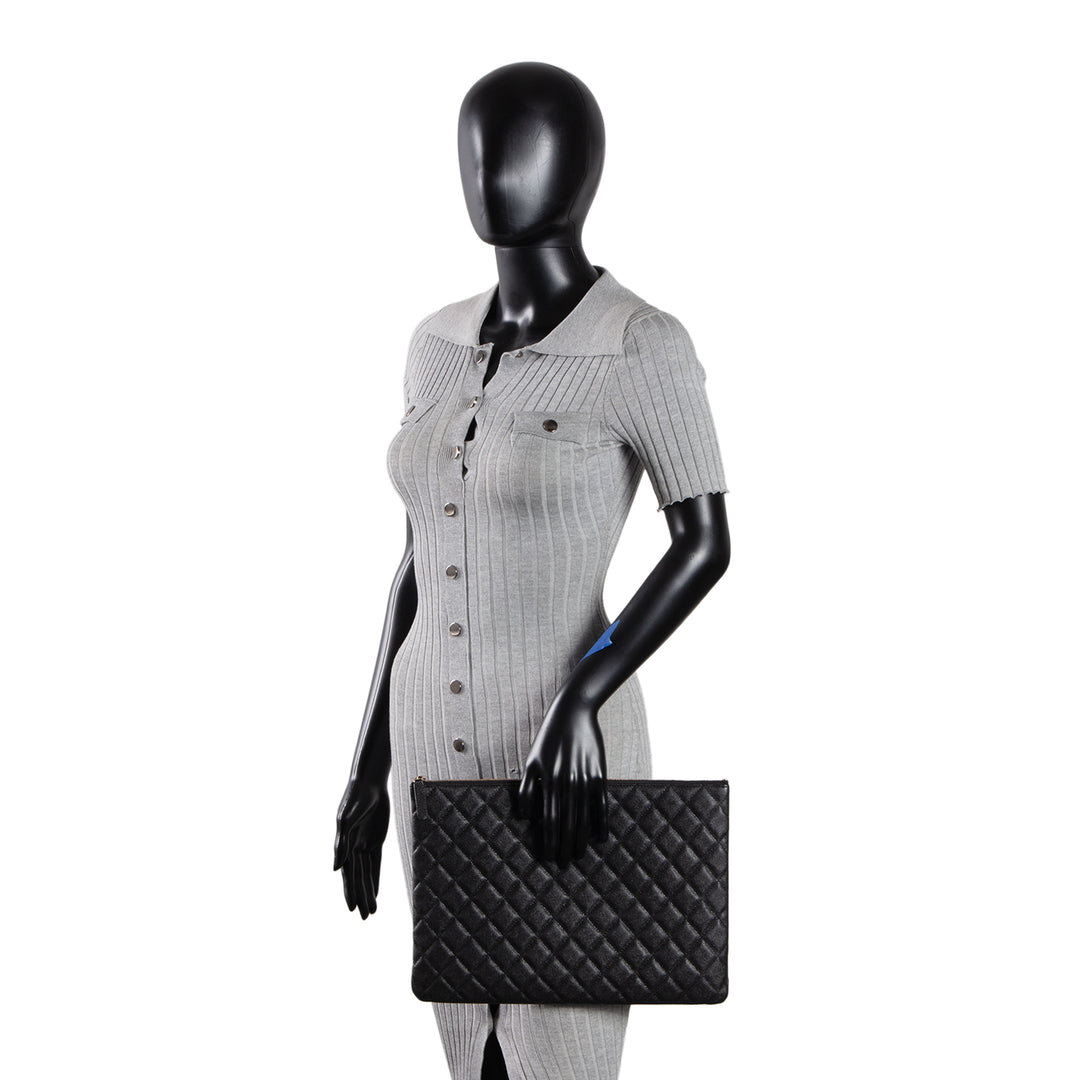 CHANEL Caviar Large O-Case - Black