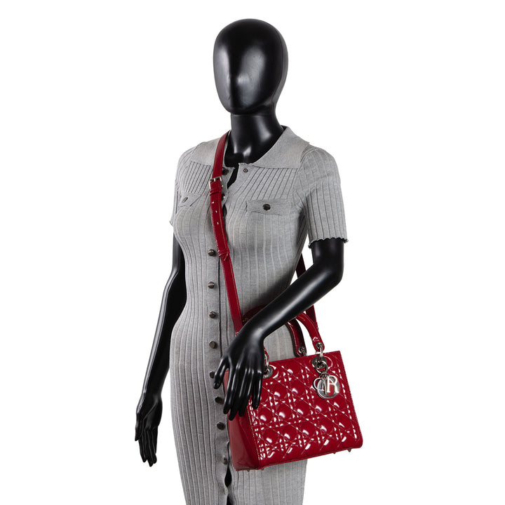 DIOR Lady Dior Medium Patent Quilted Cannage - Red