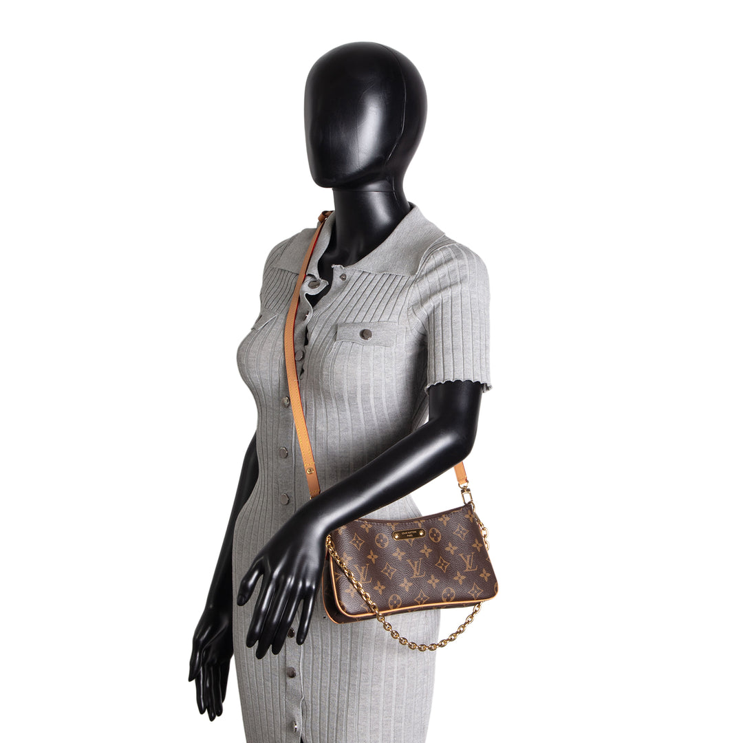 LOUIS VUITTON Pochette Liv Monogram