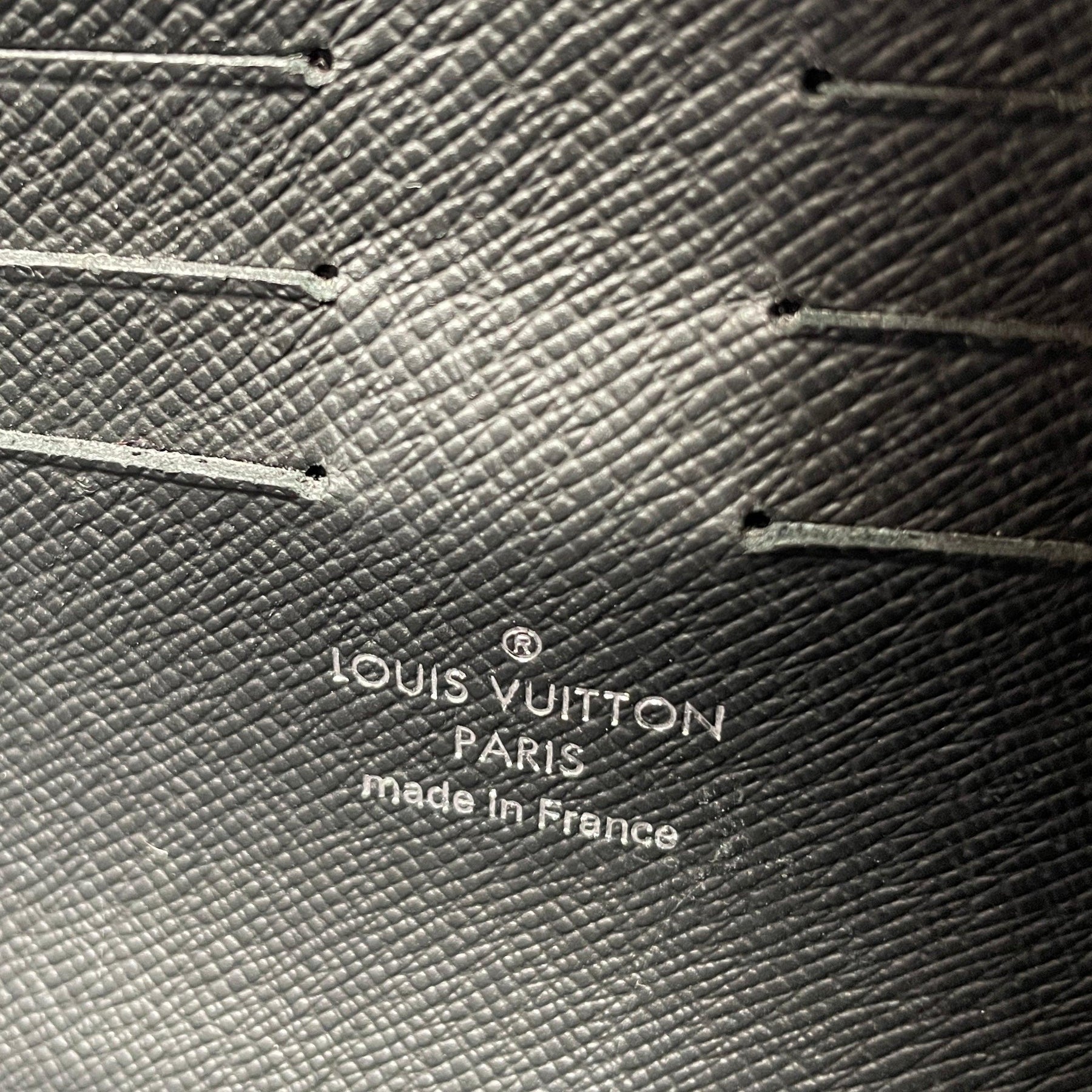 Louis Vuitton Kasai Clutch Damier Graphite at 1stDibs